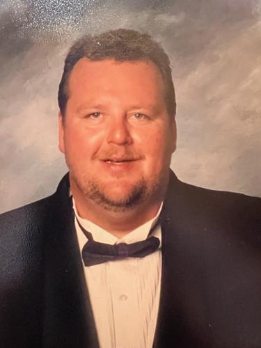 Lloyd Tyra obituary, Zion, Zion