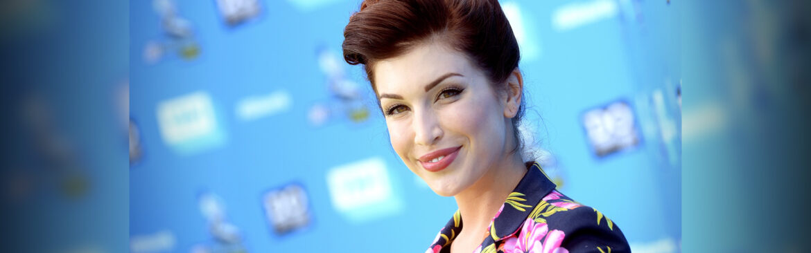 Stevie Ryan 1600×500