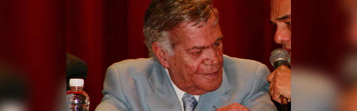 Chamin Correa renowned Mexican guitarist