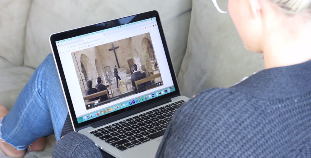 Funeral livestreaming by Viewlogies