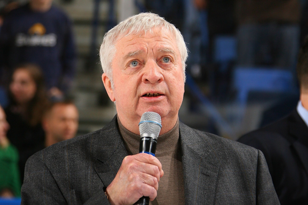 Buffalo Sabres Play-by-Play Broadcaster Rick Jeanneret Dead at 81